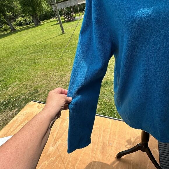 The North Face Mens Blue Fleece Pullover - Picture 3 of 5